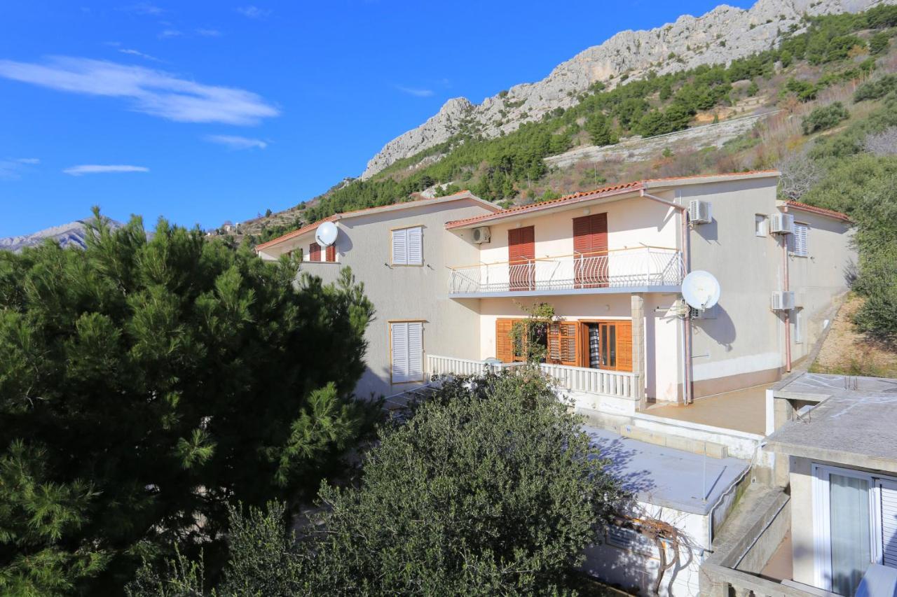 Apartments With A Parking Space Brela, Makarska - 18495 מראה חיצוני תמונה