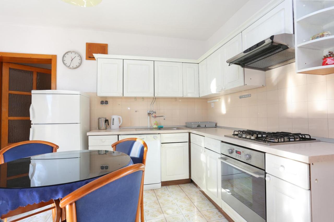 Apartments With A Parking Space Brela, Makarska - 18495 מראה חיצוני תמונה