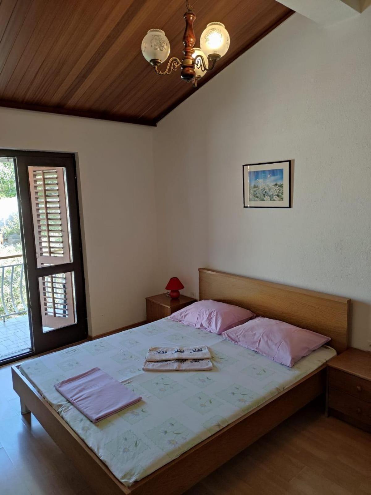 Apartments With A Parking Space Brela, Makarska - 18495 מראה חיצוני תמונה